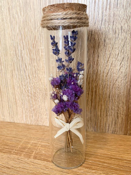 ecoflower瓶入りミニスワッグ パープル | 花の通販サイトgrace.